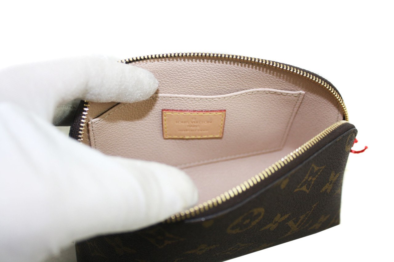 LOUIS VUITTON Monogram Cosmetic Pouch