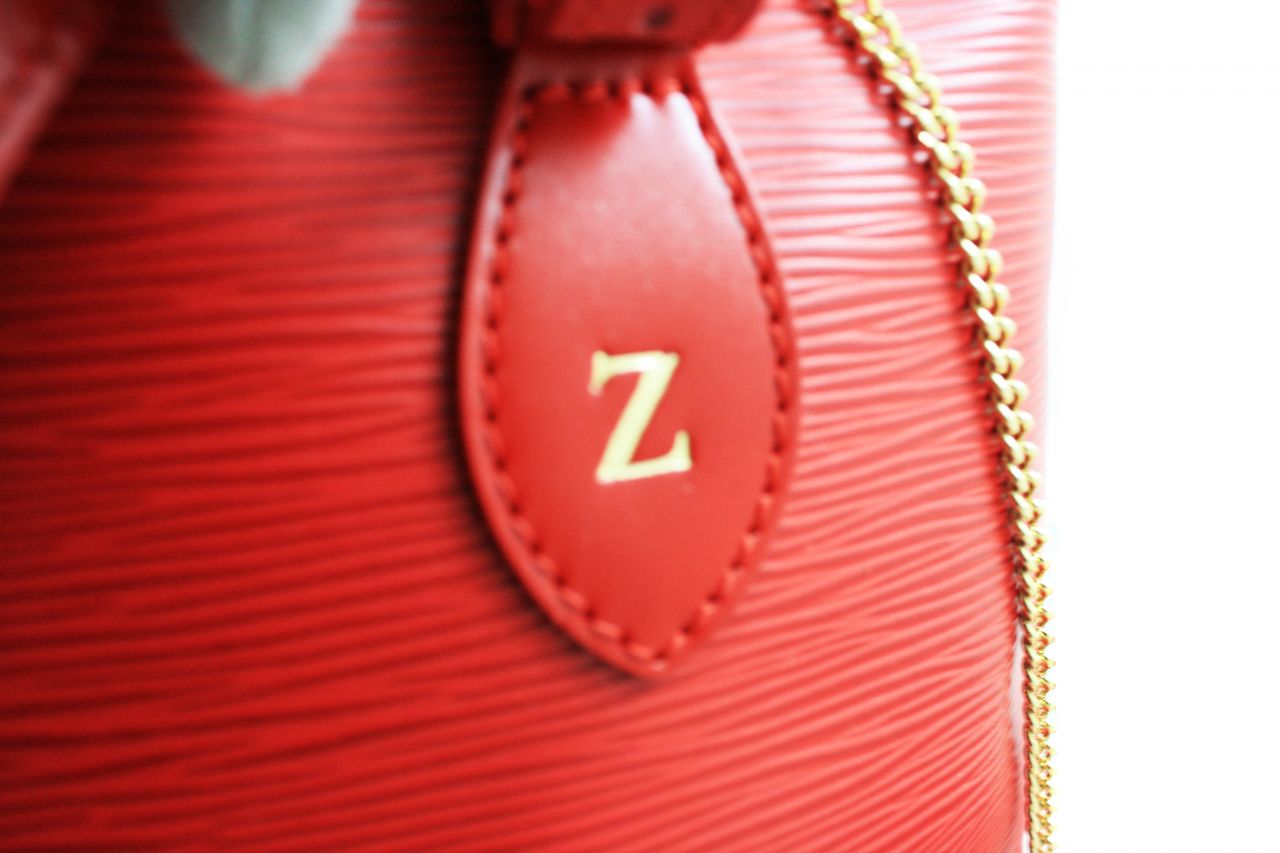 LOUIS VUITTON Red Epi Leather Bucket PM