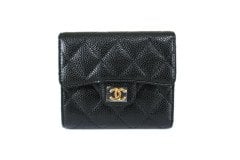 CHANEL Classic Caviar CC Small Wallet