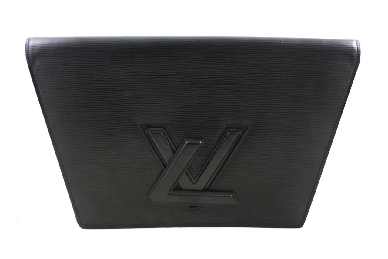 LOUIS VUITTON Vintage Epi Leather Trapeze Clutch