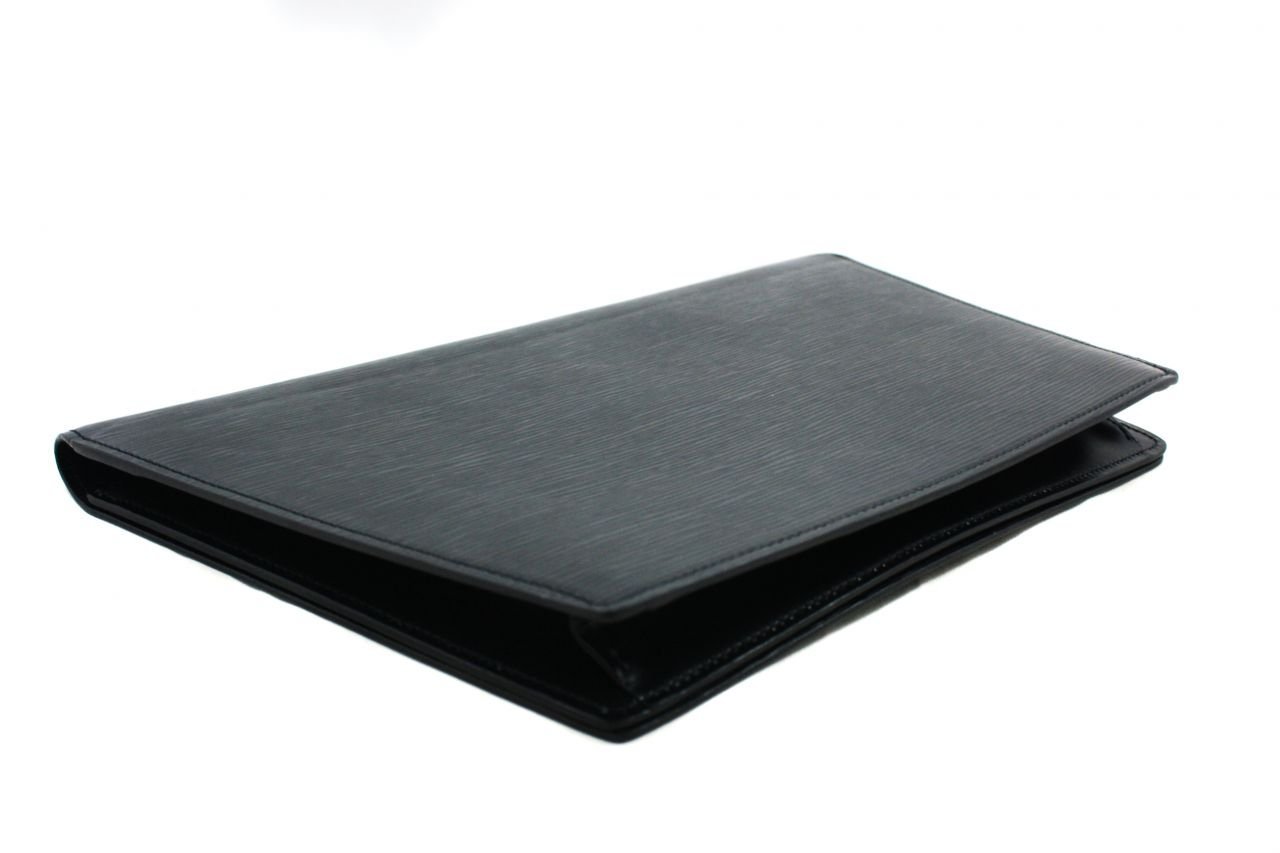 LOUIS VUITTON Vintage Epi Leather Trapeze Clutch