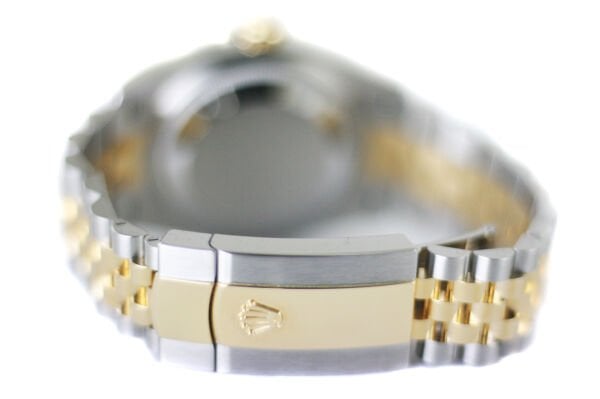 ROLEX Datejust 36mm Olive Green VI/IX 24 Diamonds Jubilee