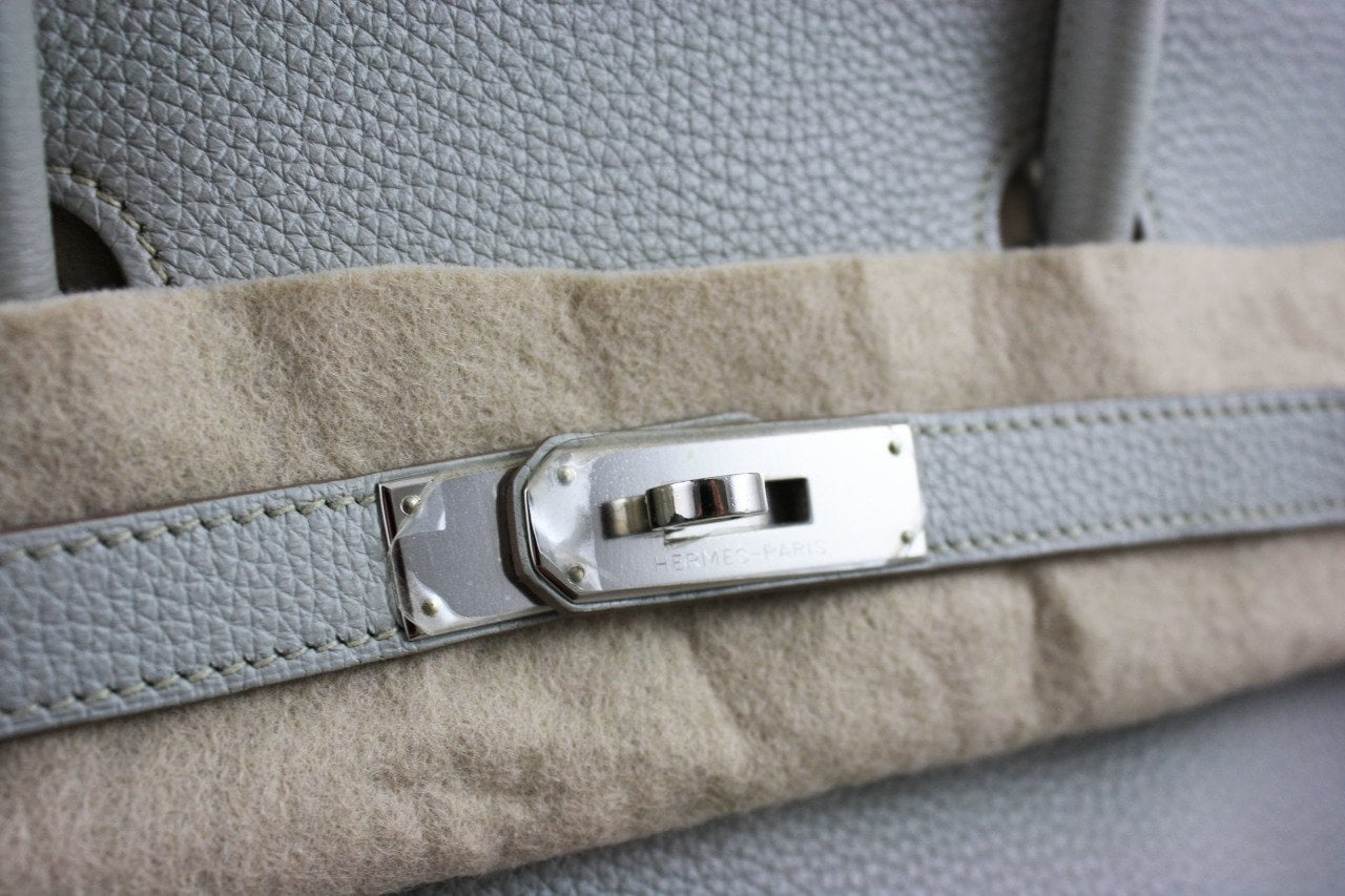 HERMES Birkin 40cm Gris Perle Taurillon Clemence PHW